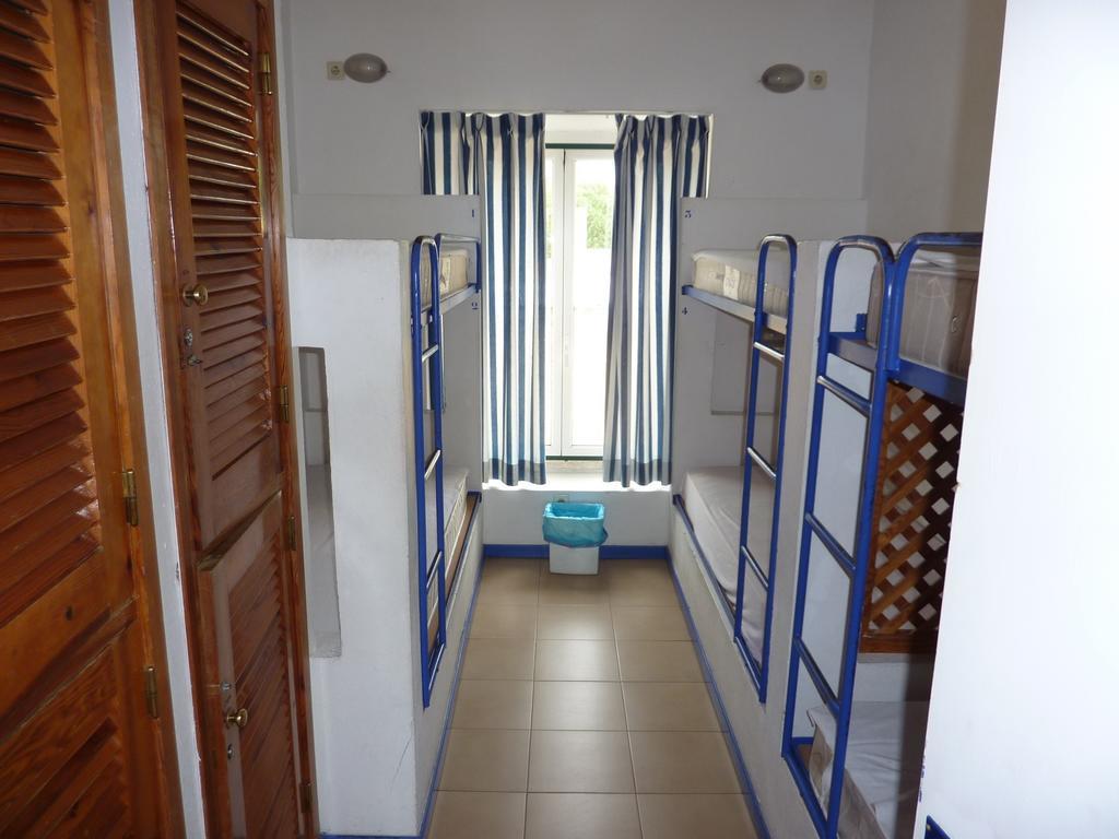 Hi Oeiras - Pousada De Juventude Habitación foto