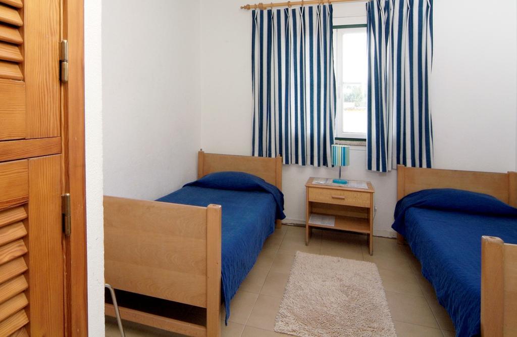 Hi Oeiras - Pousada De Juventude Habitación foto